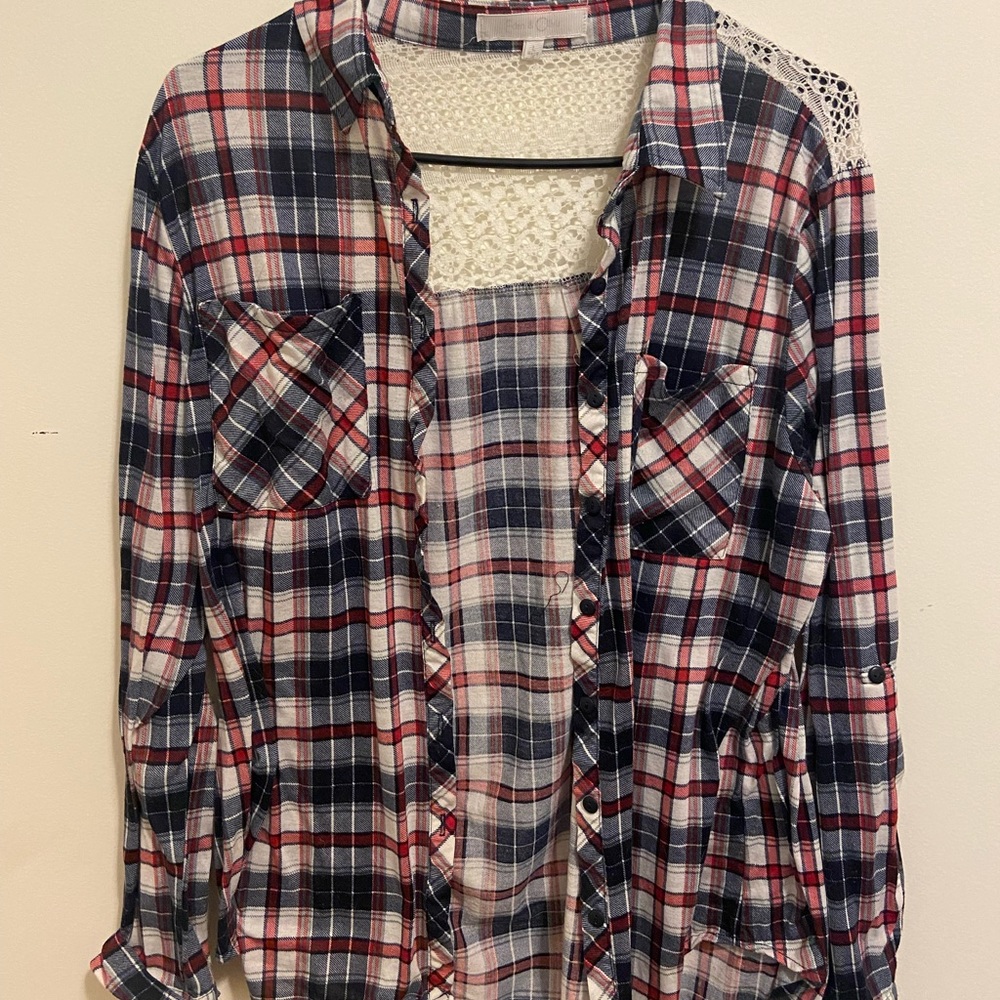 PLAID BLOUSE WITH LACE DETAIL